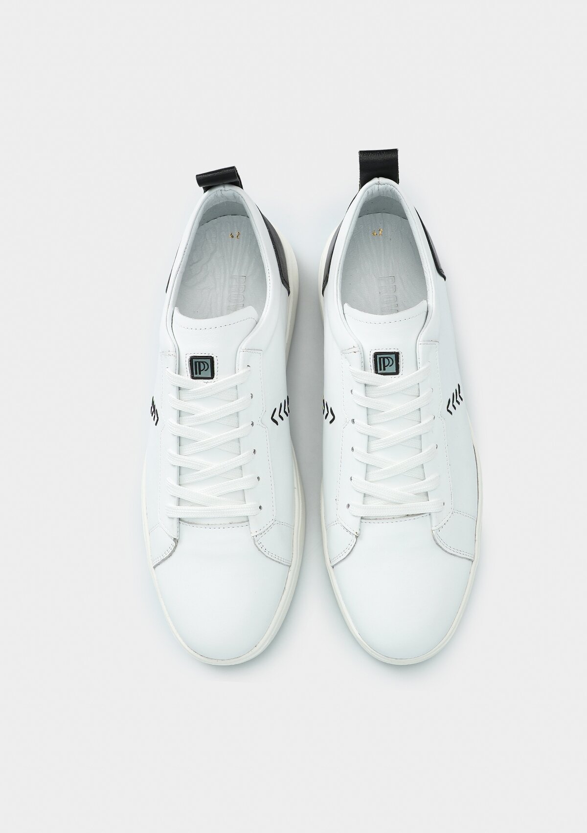 Beyaz Deri Erkek Ayakkabı