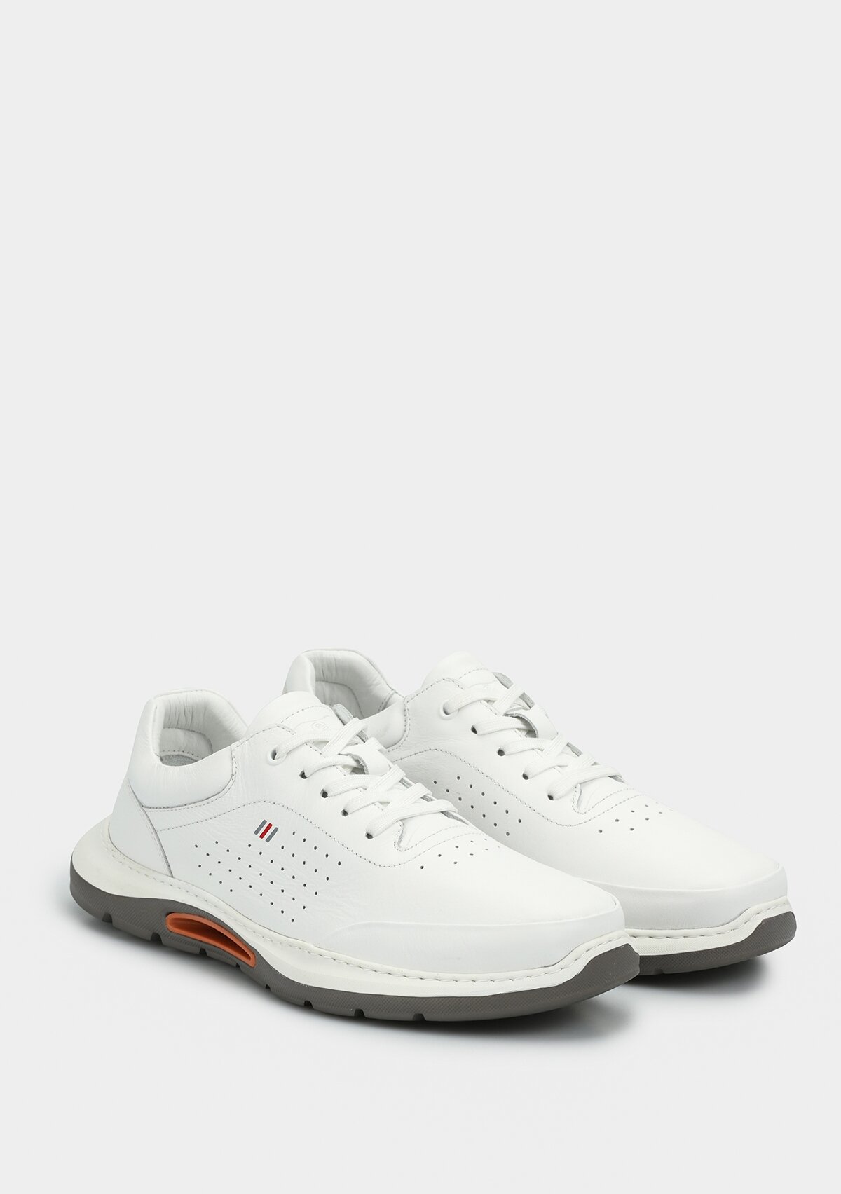 Beyaz Deri Erkek Sneaker