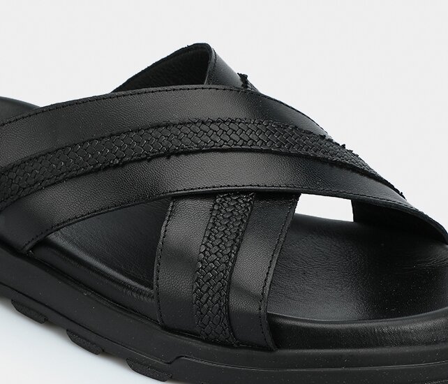 Siyah Deri Erkek Konfor Terlik