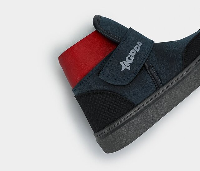 Lacivert Erkek Çocuk Bot