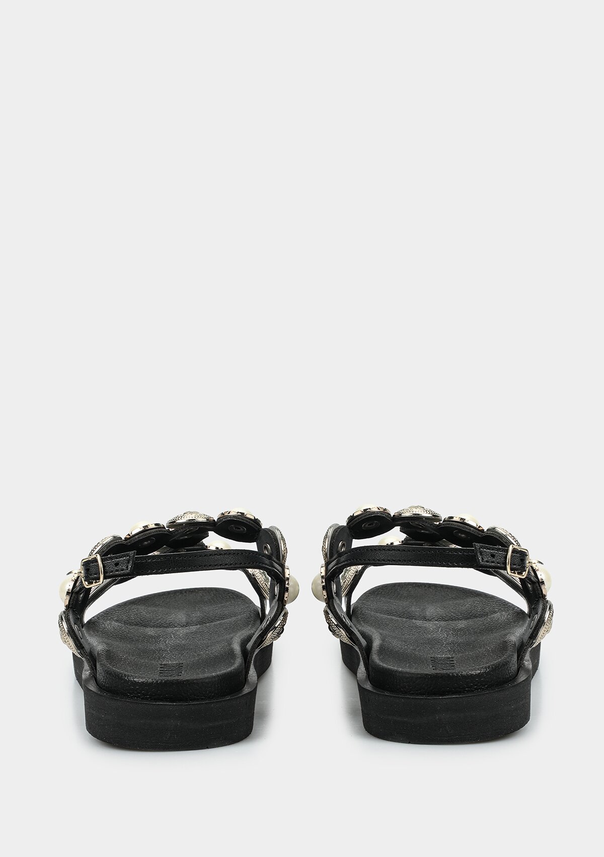 Siyah Kadın Düz Sandalet