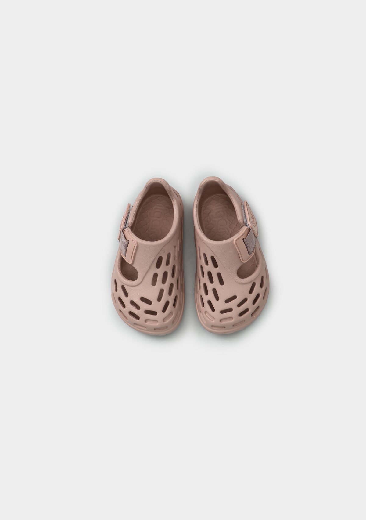 Ten  Düz Sandalet