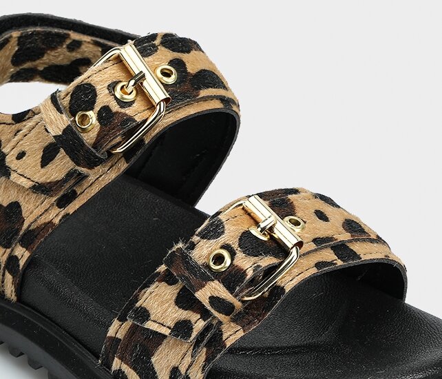 Leopar Kadın Düz Sandalet