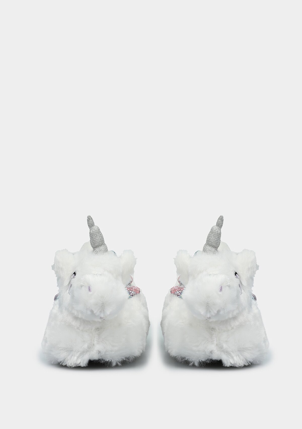 Beyaz Kız Çocuk Ev Terliği