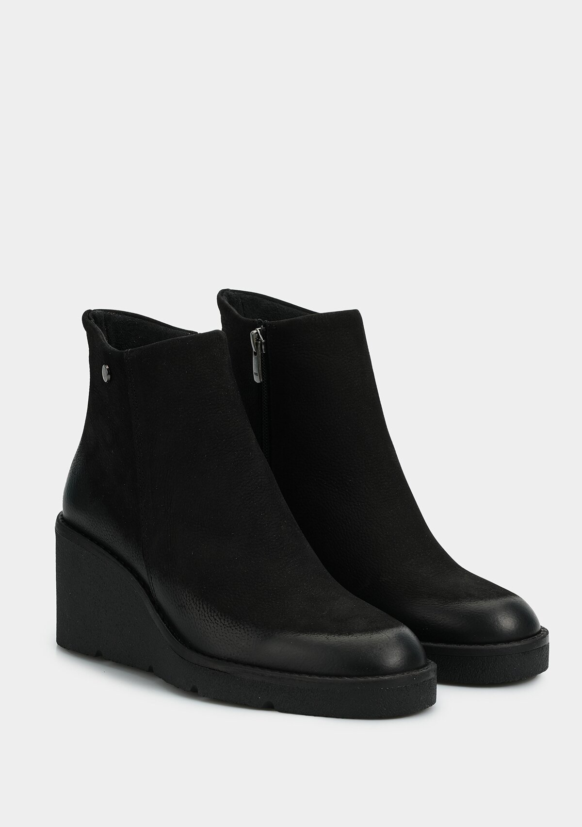 Siyah Deri Kadın Bootie
