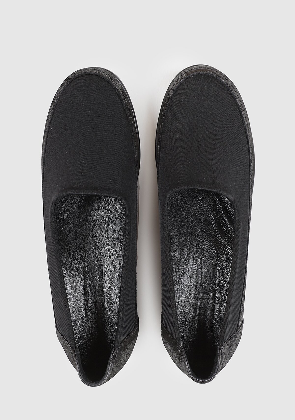Siyah Deri Kadın Konfor Ayakkabı