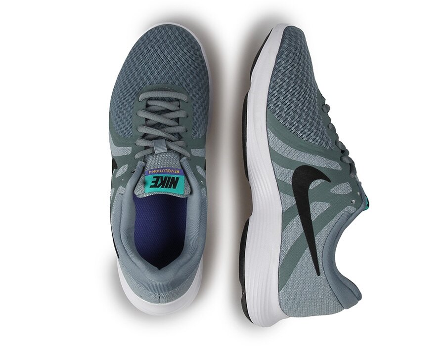 Nike Women S Revolution 4 Running Shoe  Yeşil Kadın Koşu Ayakkabısı Aj3491015