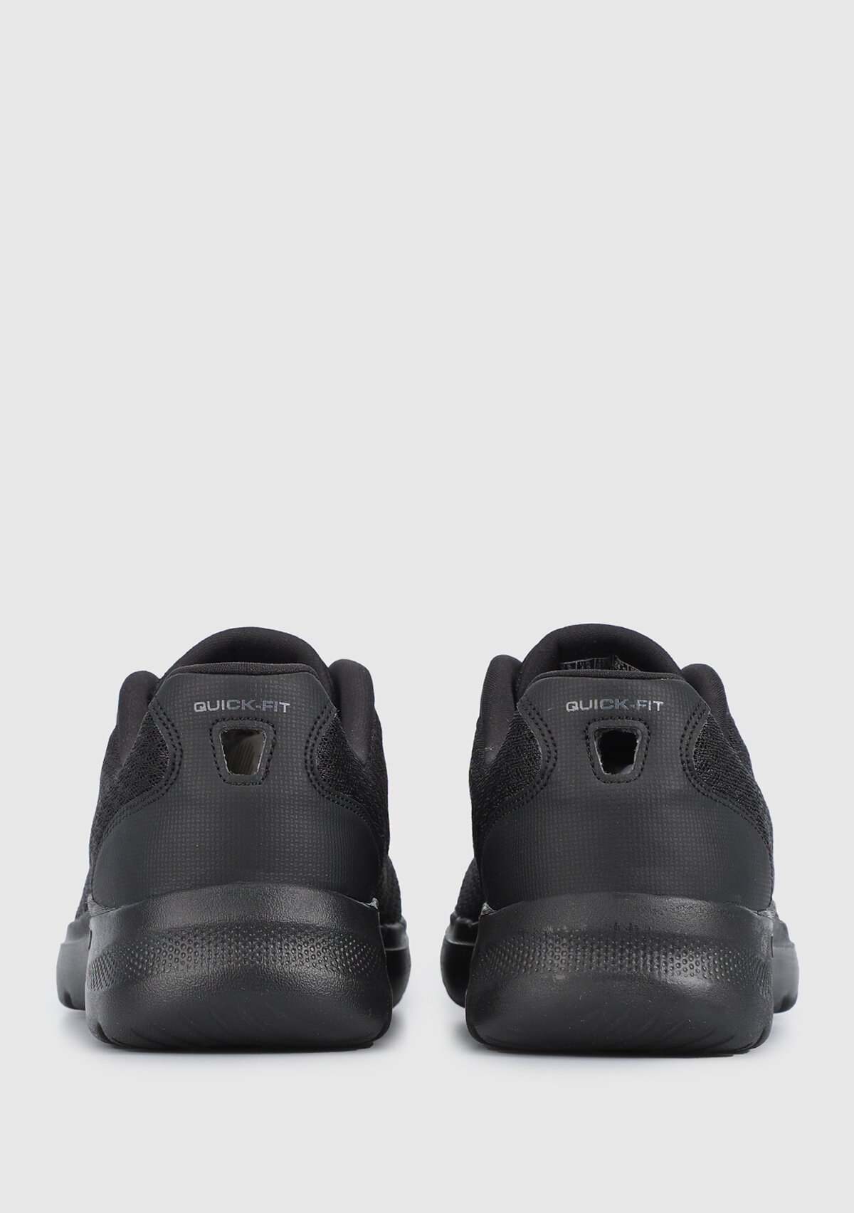 Skechers İconic Vision Siyah Kadın Yürüyüş Ayakkabısı 124514 BBK