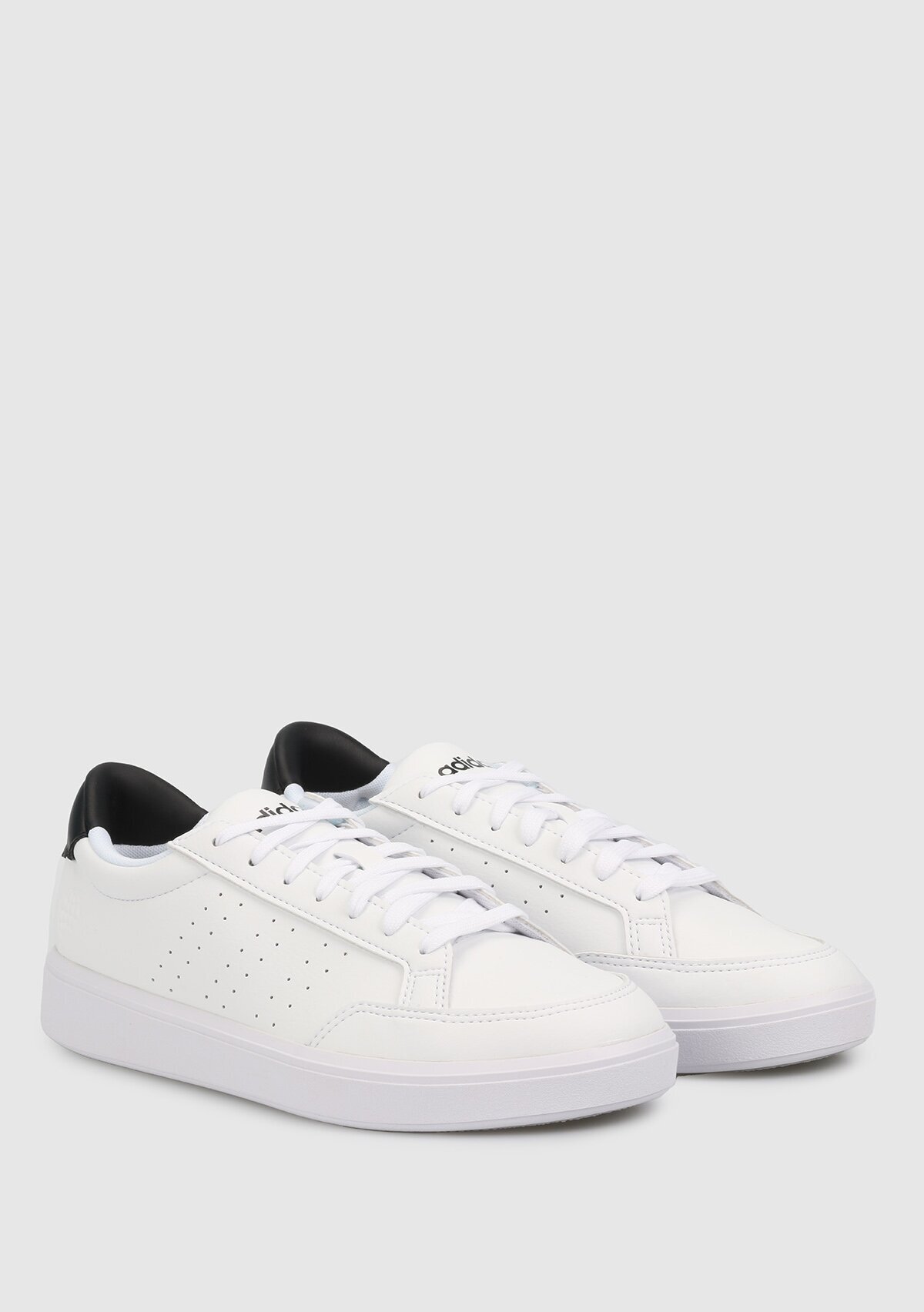 adidas nova