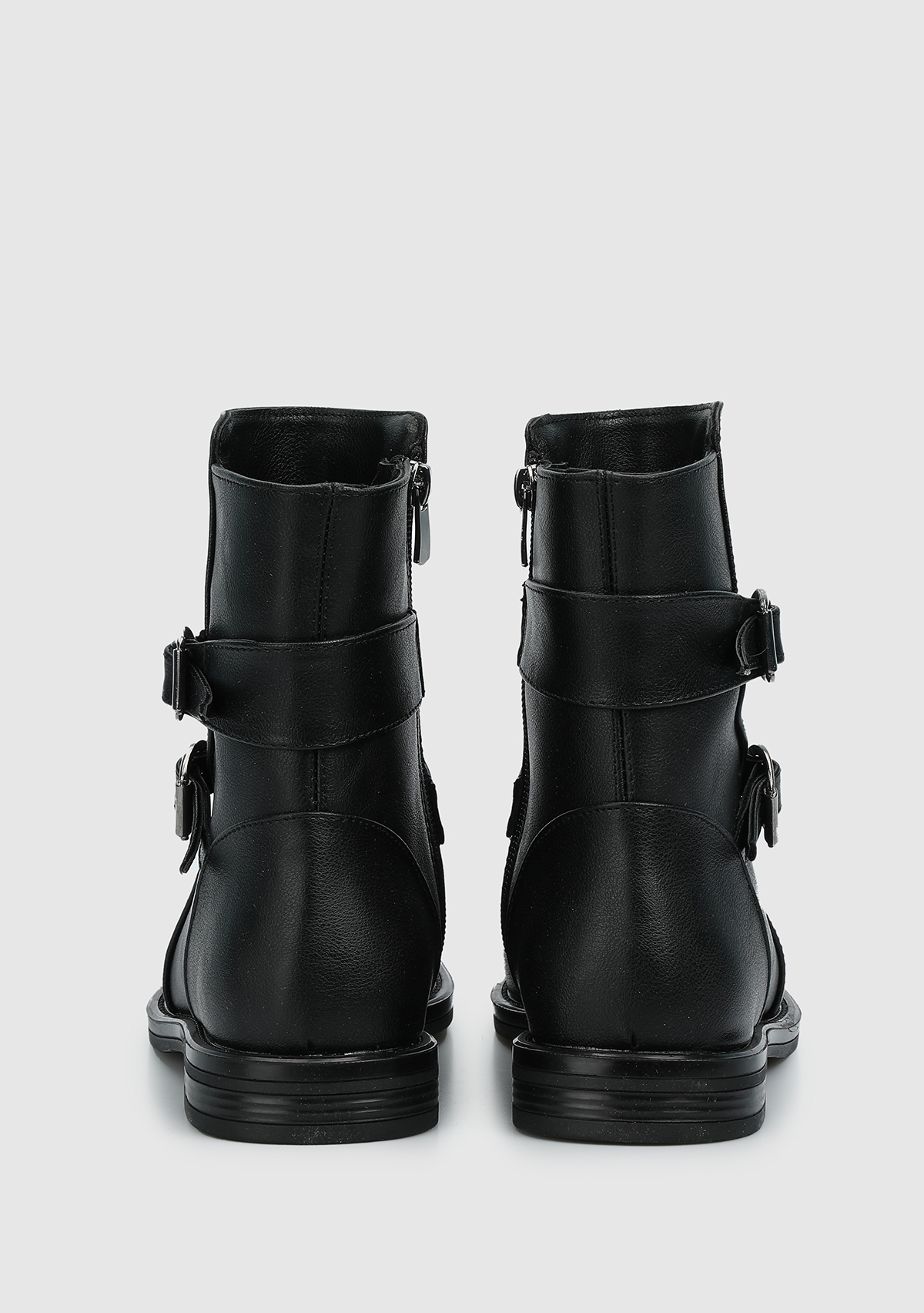 Siyah Kadın Bot - Görsel 5