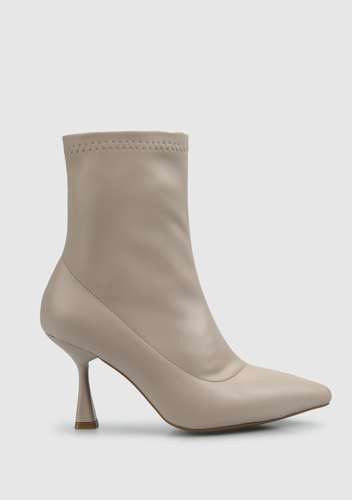 Bej Kadın Bot - Görsel 2
