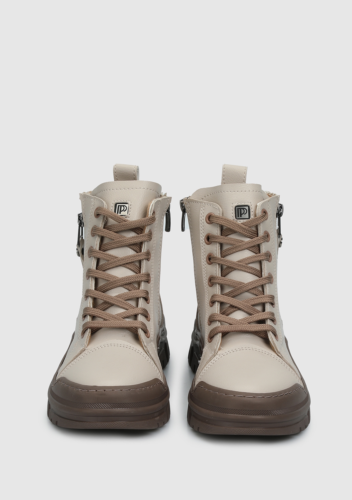 Bej Kadın Bot - Görsel 4