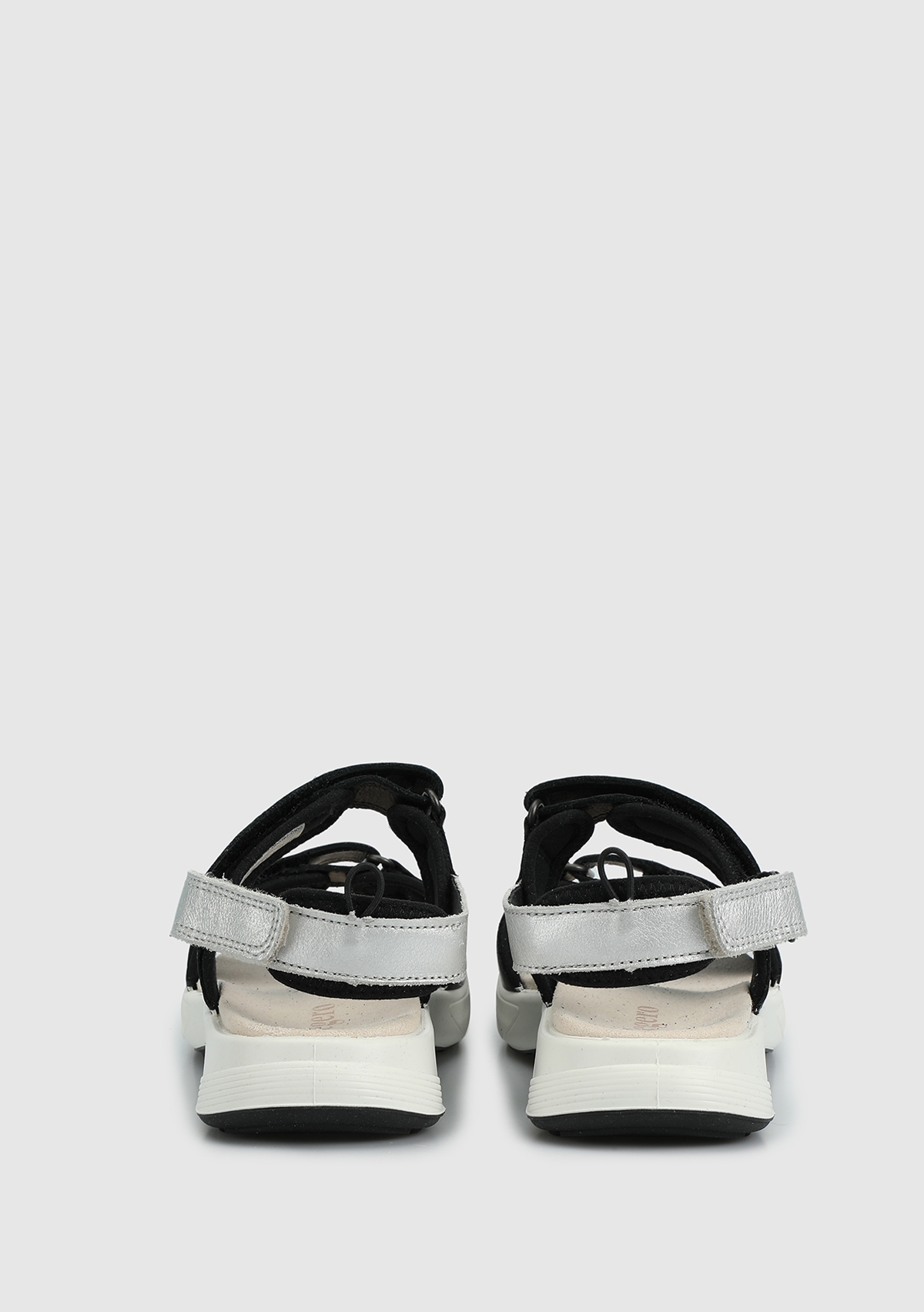 Siyah Deri Kadın Düz Sandalet - Görsel 5