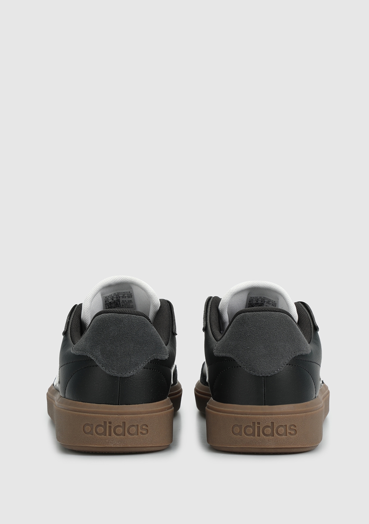 adidas COURTBLOCK