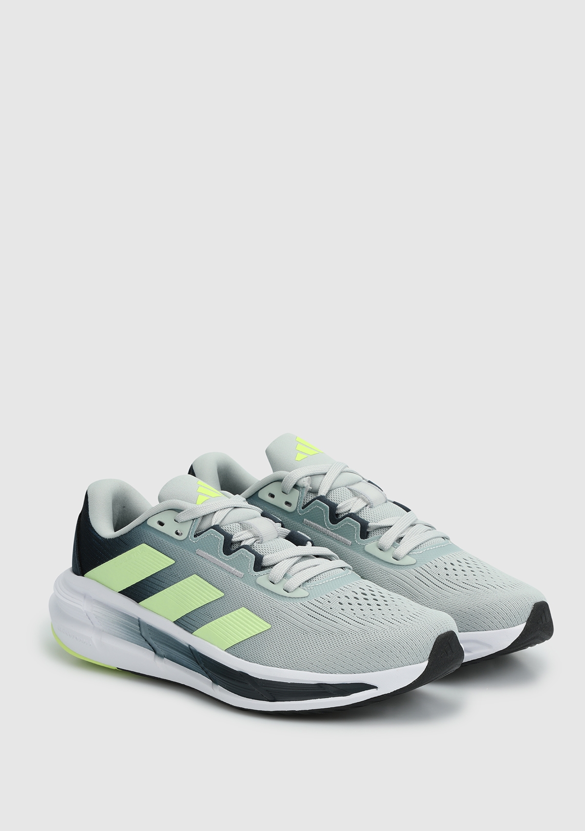adidas QUESTAR 3 M
