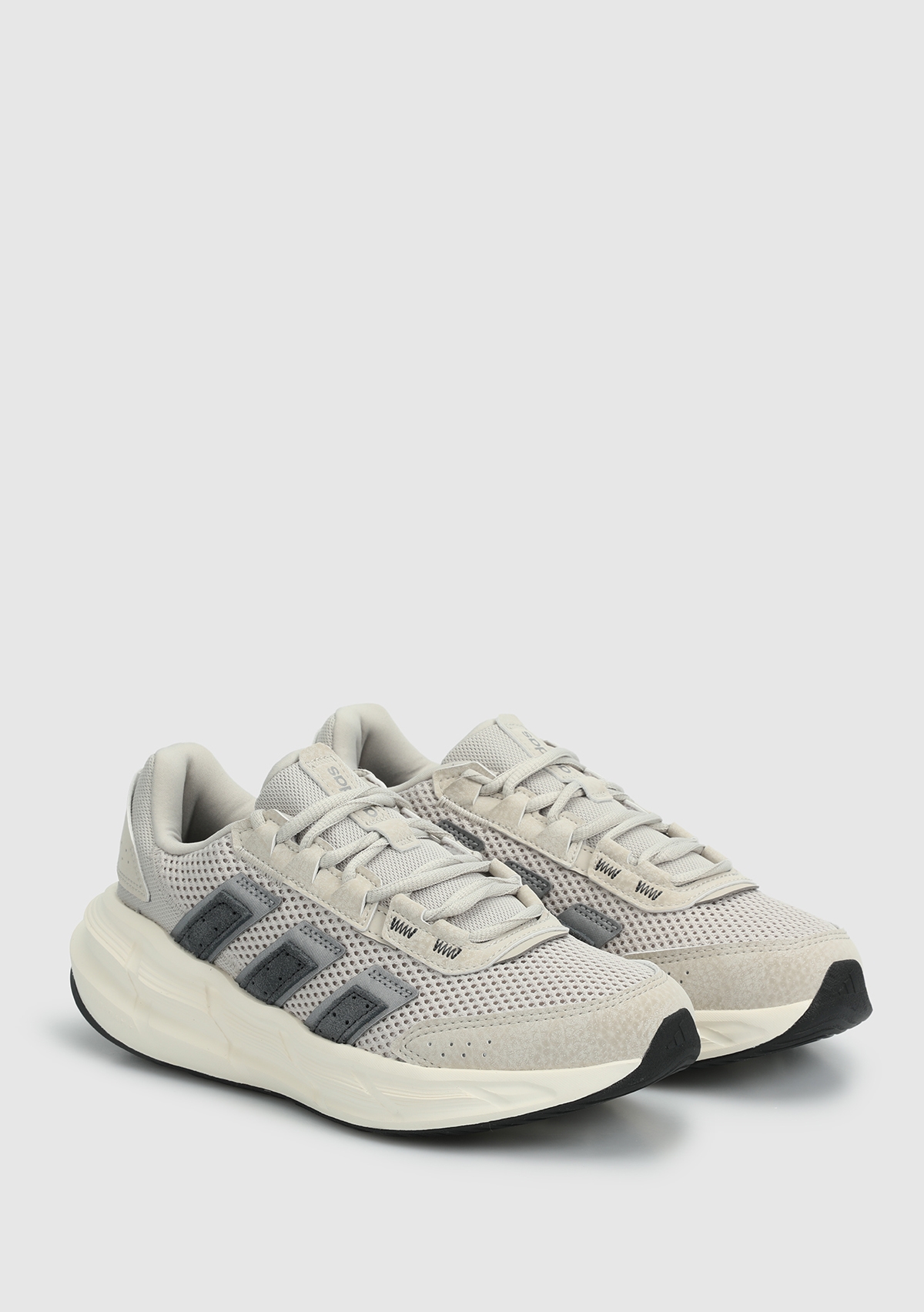 adidas ASTRASTAR