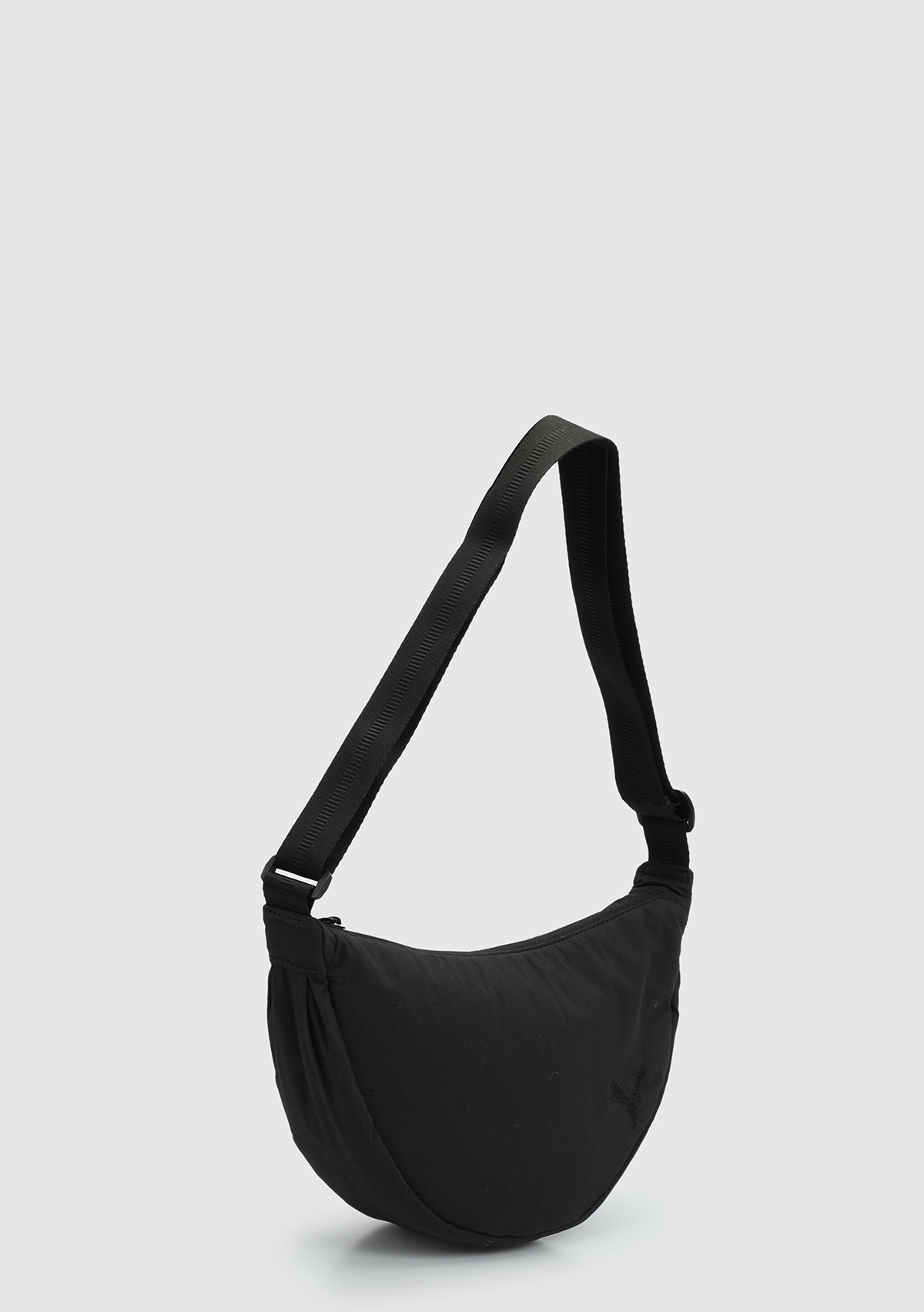 Puma 09171601 E6HER Half Moon Bag