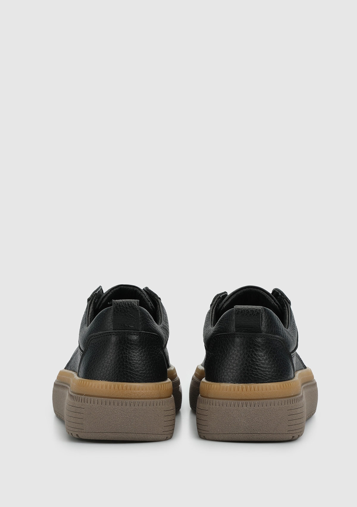 Siyah Deri Kadın Sneaker - Görsel 5