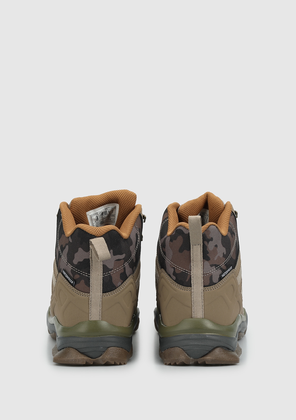 Brandon Kum Erkek Outdoor Bot - Görsel 5