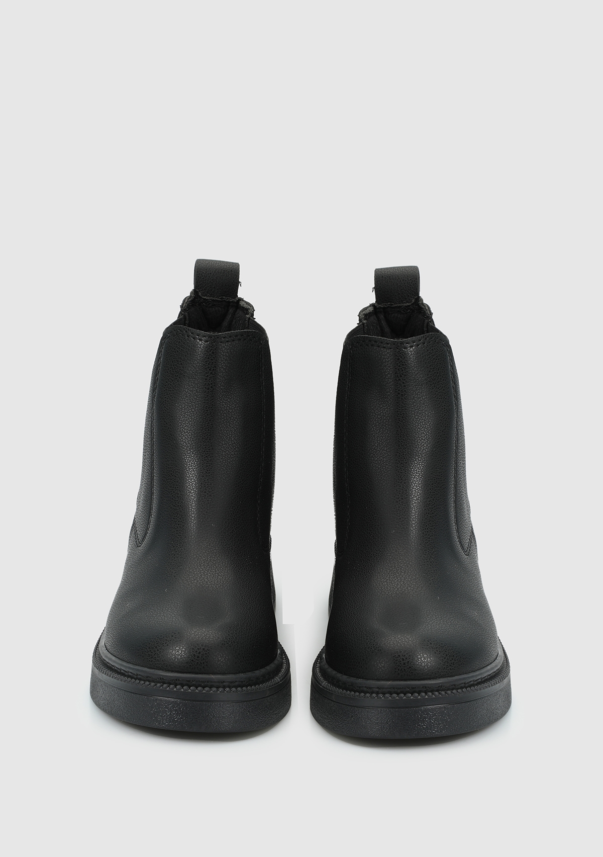 Siyah Kadın Bot - Görsel 4