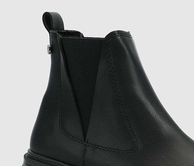 Siyah Kadın Bot - Görsel 6