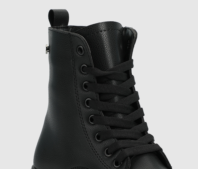 Siyah Kadın Bot - Görsel 6