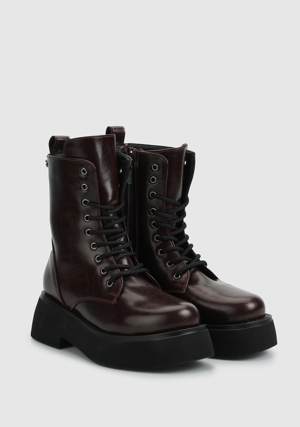 Bordo Kadın Bot - Görsel 3