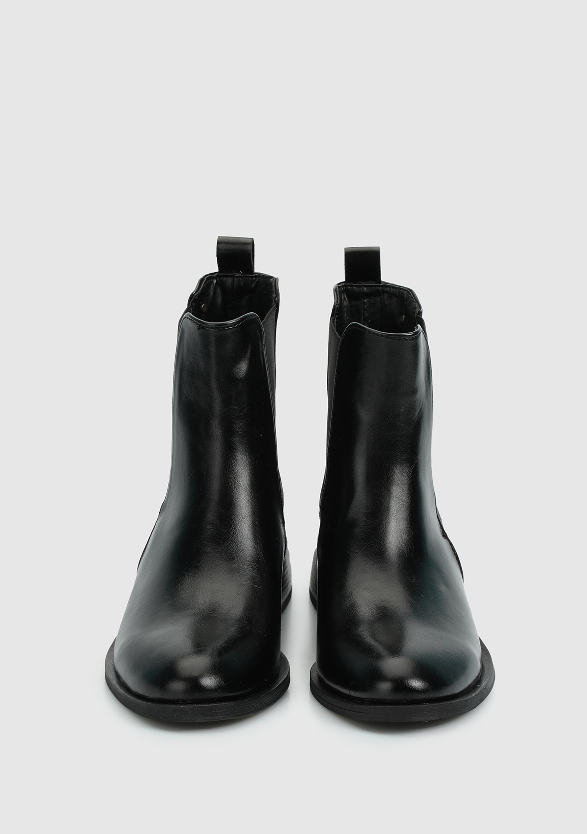 Siyah Kadın Bot - Görsel 4