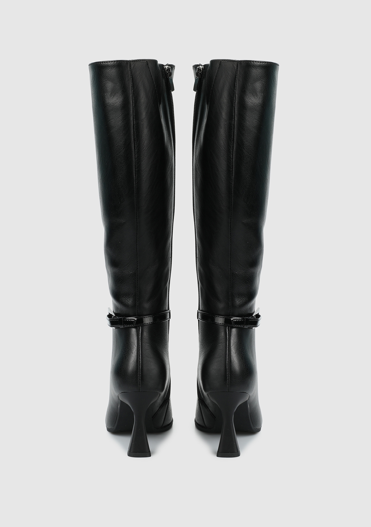 Siyah Kadın Bot - Görsel 5