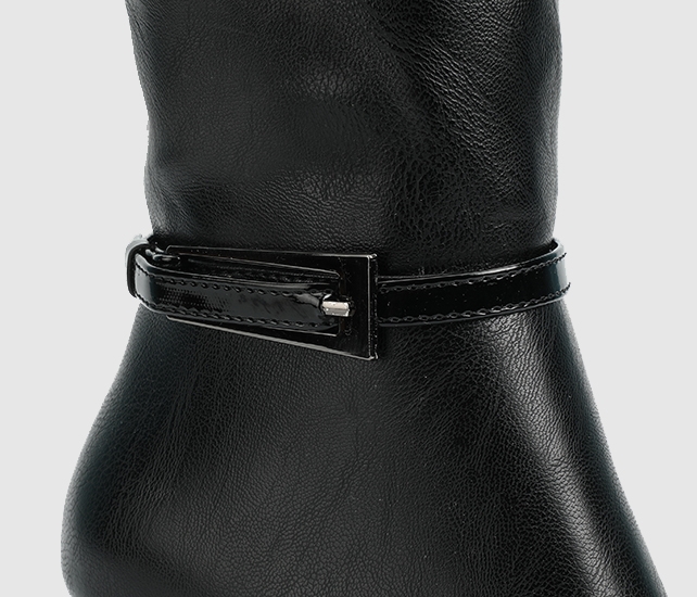 Siyah Kadın Bot - Görsel 6