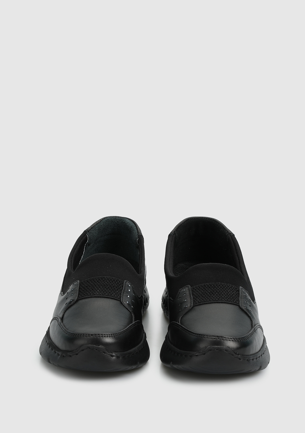 Siyah Deri Kadın Ayakkabı - Görsel 4