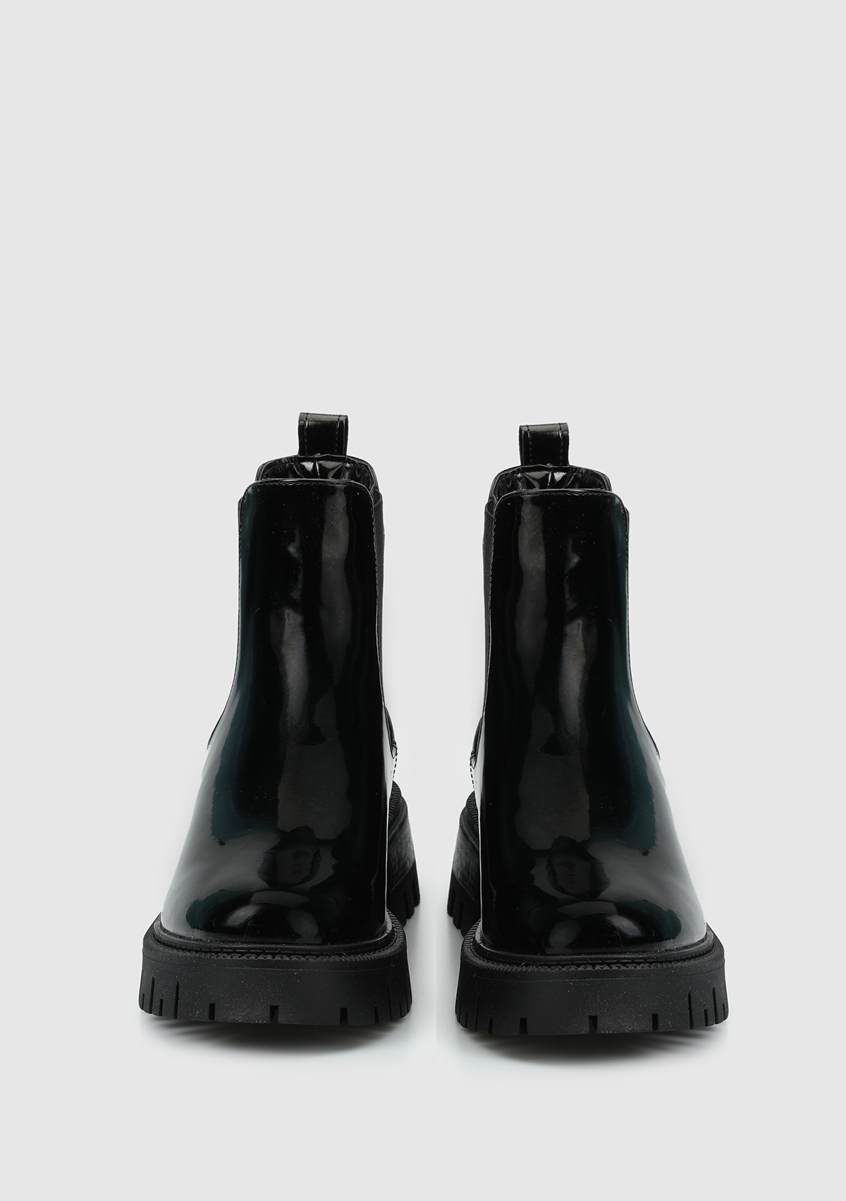 Siyah Kadın Bot - Görsel 4