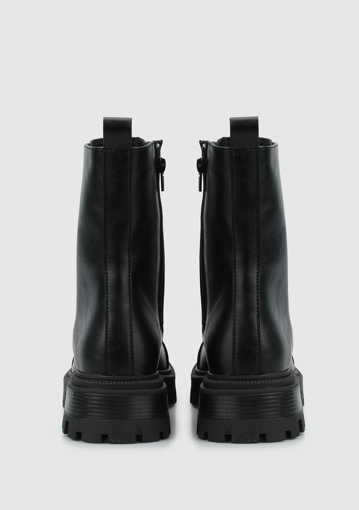 Siyah Kadın Bot - Görsel 5