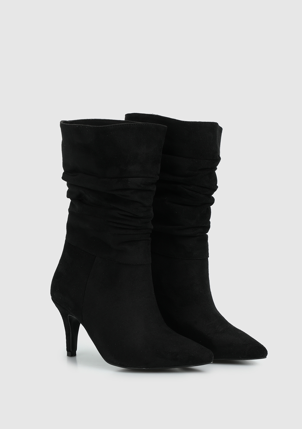 Siyah Kadın Bot - Görsel 3