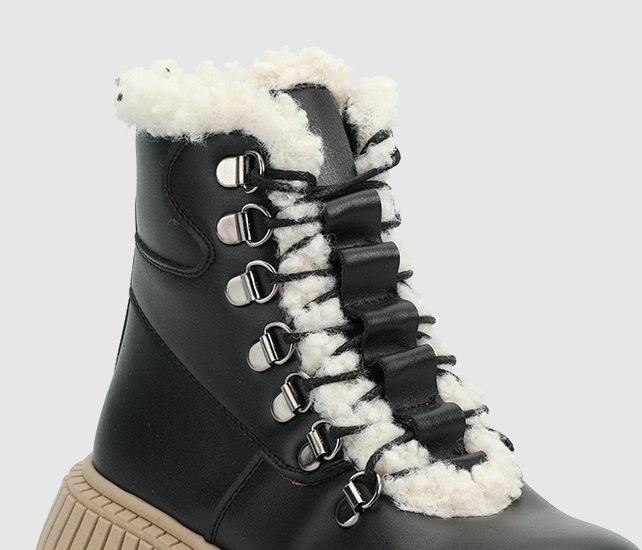 Siyah Kız &#199;ocuk Bot - Görsel 6