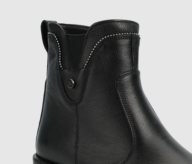 Siyah Deri Kadın Bot - Görsel 6