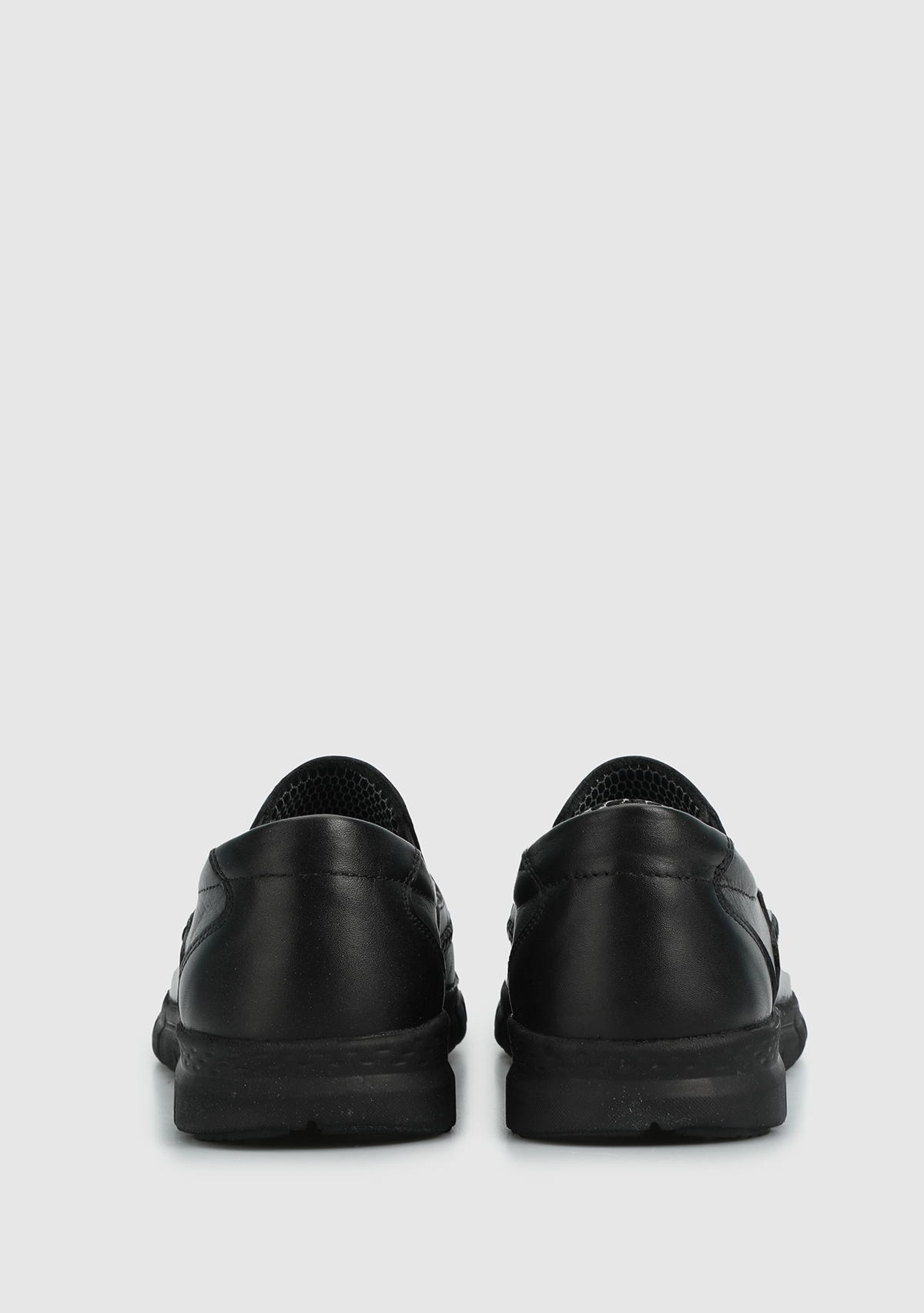 Siyah Deri Kadın Ayakkabı - Görsel 5