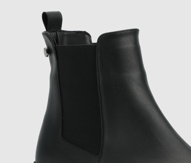 Siyah Kadın Bot - Görsel 6