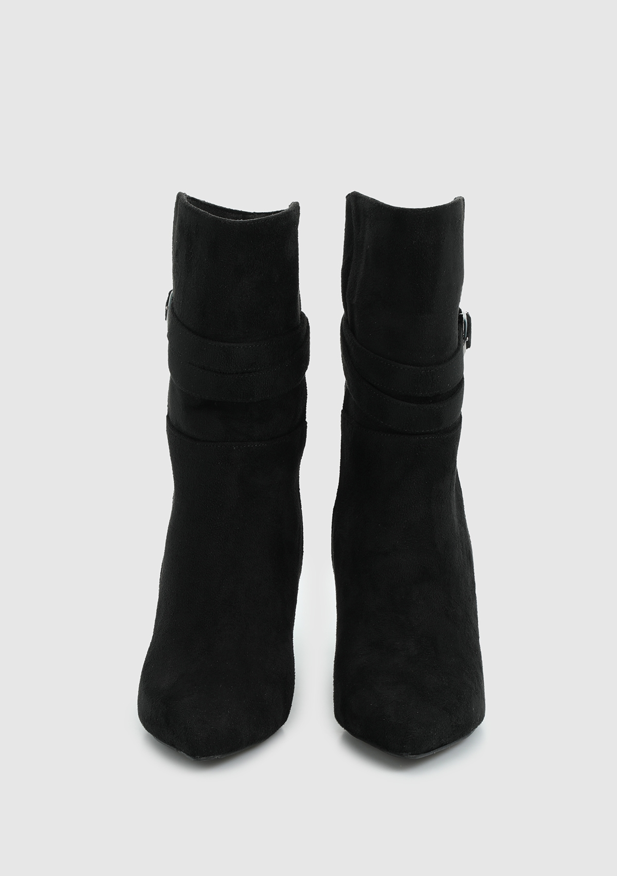 Siyah Kadın Bot - Görsel 4