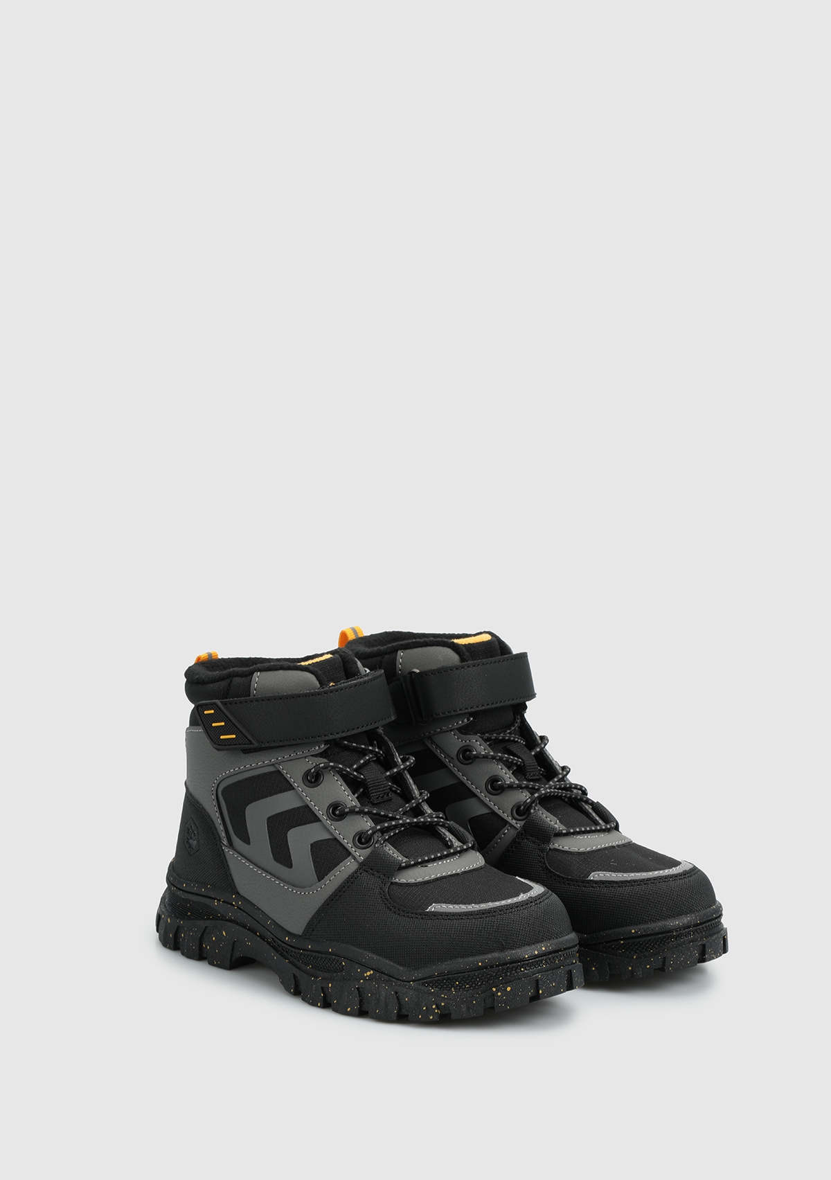 Plane Siyah Erkek Çocuk Outdoor Bot - Görsel 3