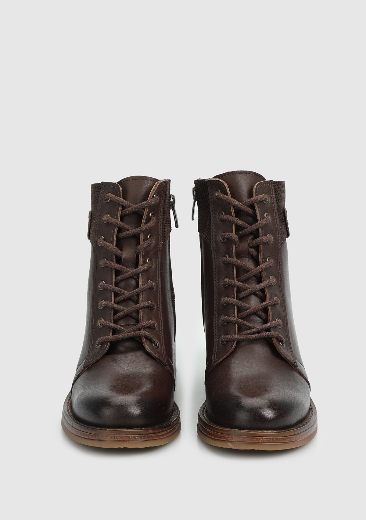 Kahve Deri Kadın Bot - Görsel 4