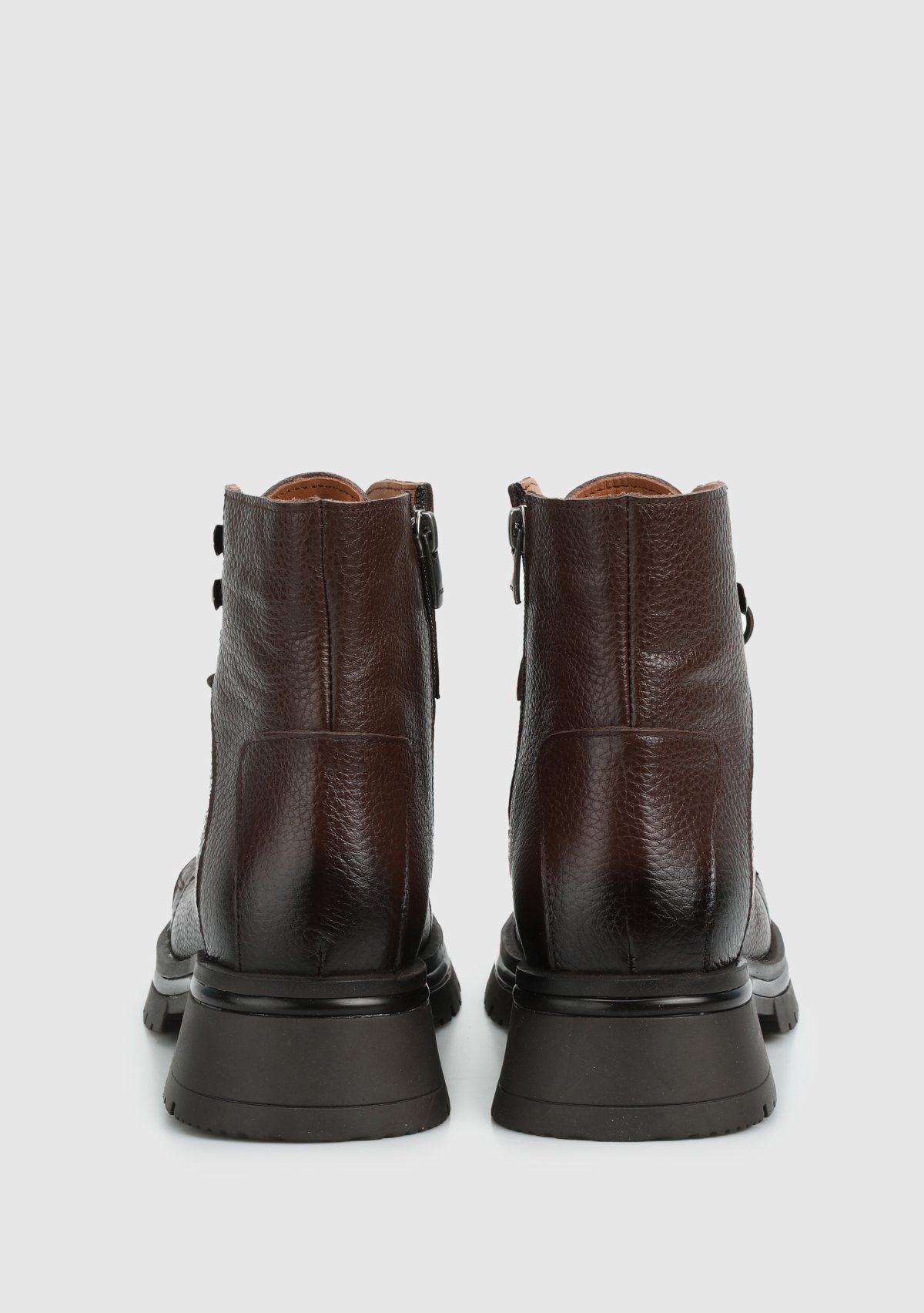 Kahve Deri Kadın Bot - Görsel 5