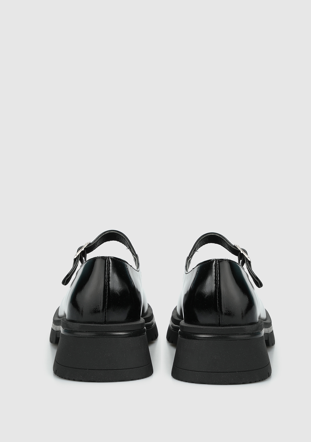 Siyah Deri Kadın Ayakkabı - Görsel 5