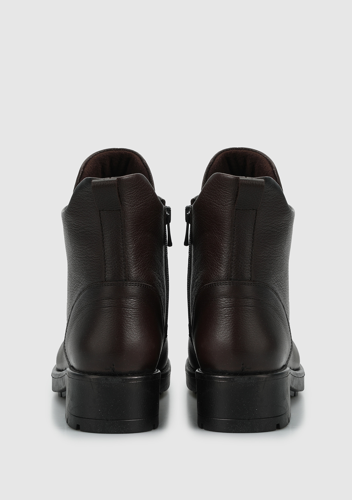 Kahve Deri Kadın Bot - Görsel 5