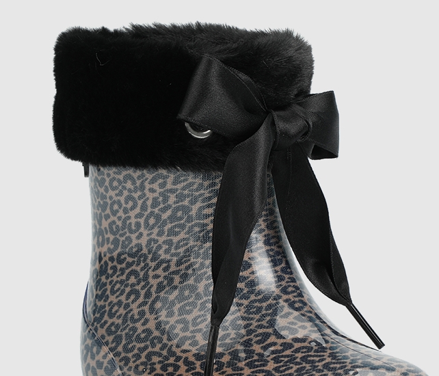 Siyah Yağmur Botu - Görsel 6