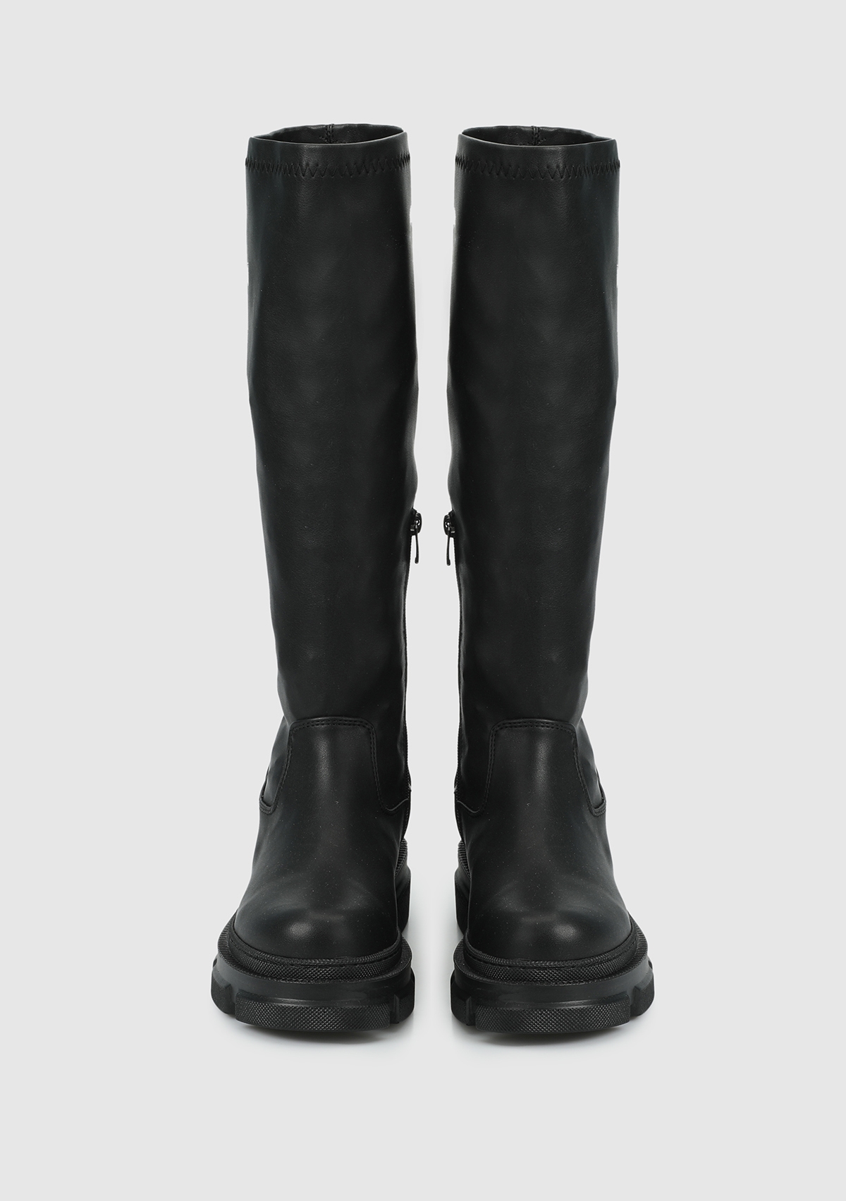 Siyah Kadın Bot - Görsel 4