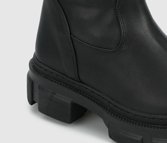 Siyah Kadın Bot - Görsel 6