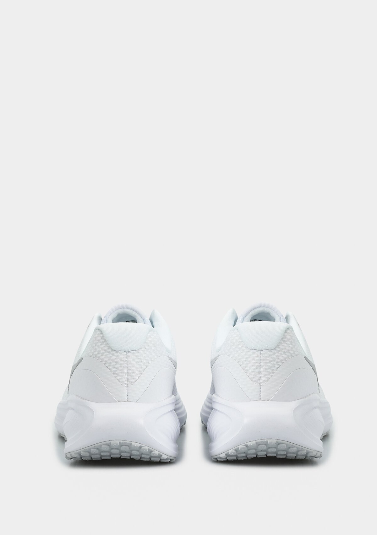 Nike Beyaz Nike Revolution 8