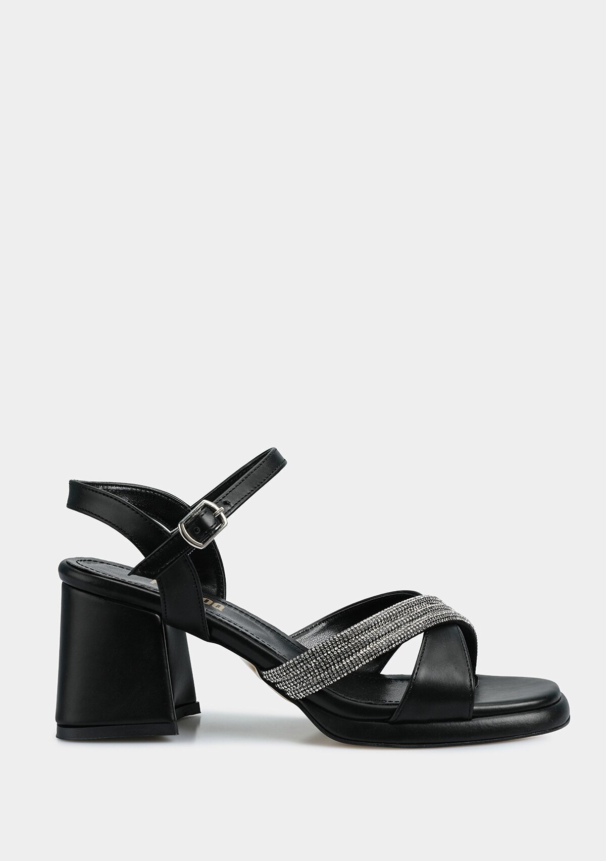 Siyah