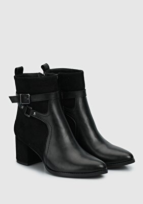 Provoq Siyah Kadın Bot